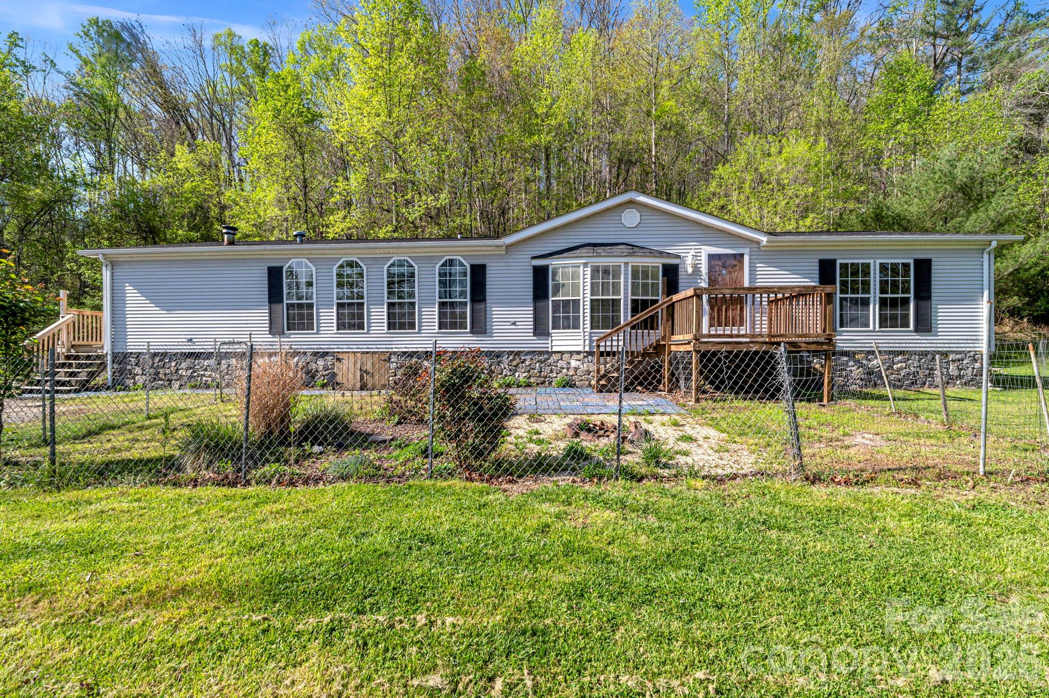 36 Tyler Cove Alexander, NC 28701 - Photo 2 of 26