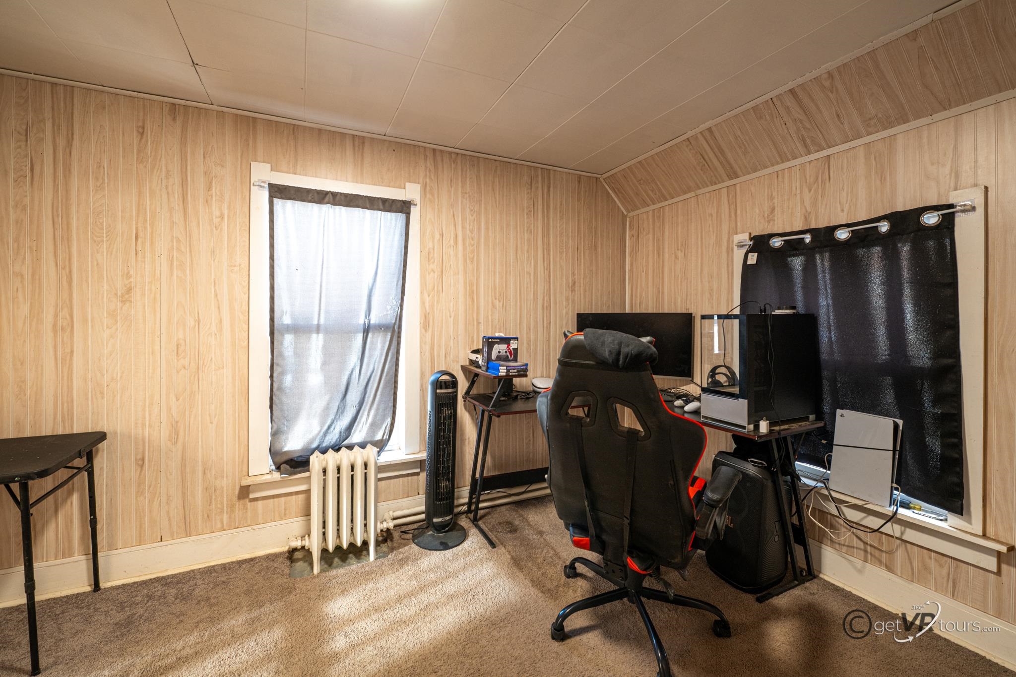 520 South Burchard Avenue Freeport, IL 61032 - Photo 20 of 25 a view of a room with gym equipment
