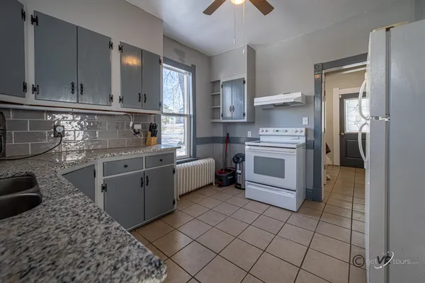 $125,900 | 520 South Burchard Avenue, Freeport, IL 61032