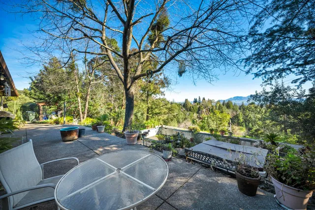 $2,199,900 | 834 Carter Acres Lane, Martinez, CA 94553