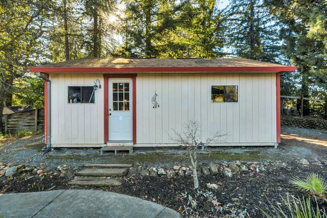 $2,199,900 | 834 Carter Acres Lane, Martinez, CA 94553