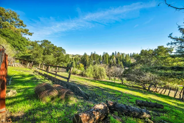 $2,199,900 | 834 Carter Acres Lane, Martinez, CA 94553