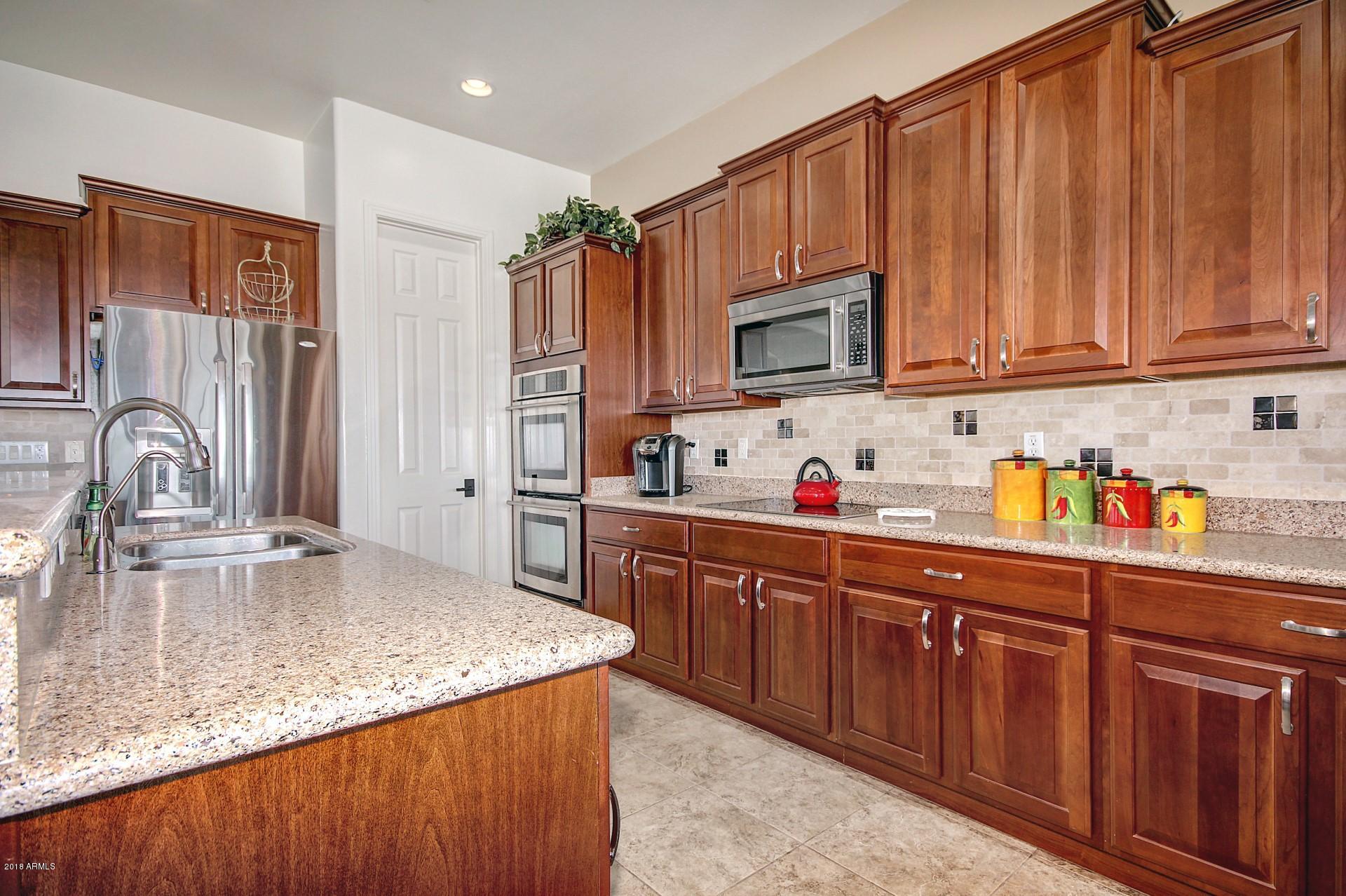 14367 West Monte Vista Road Goodyear, AZ 85395 - Photo 11 of 43 Monte Vista (11)