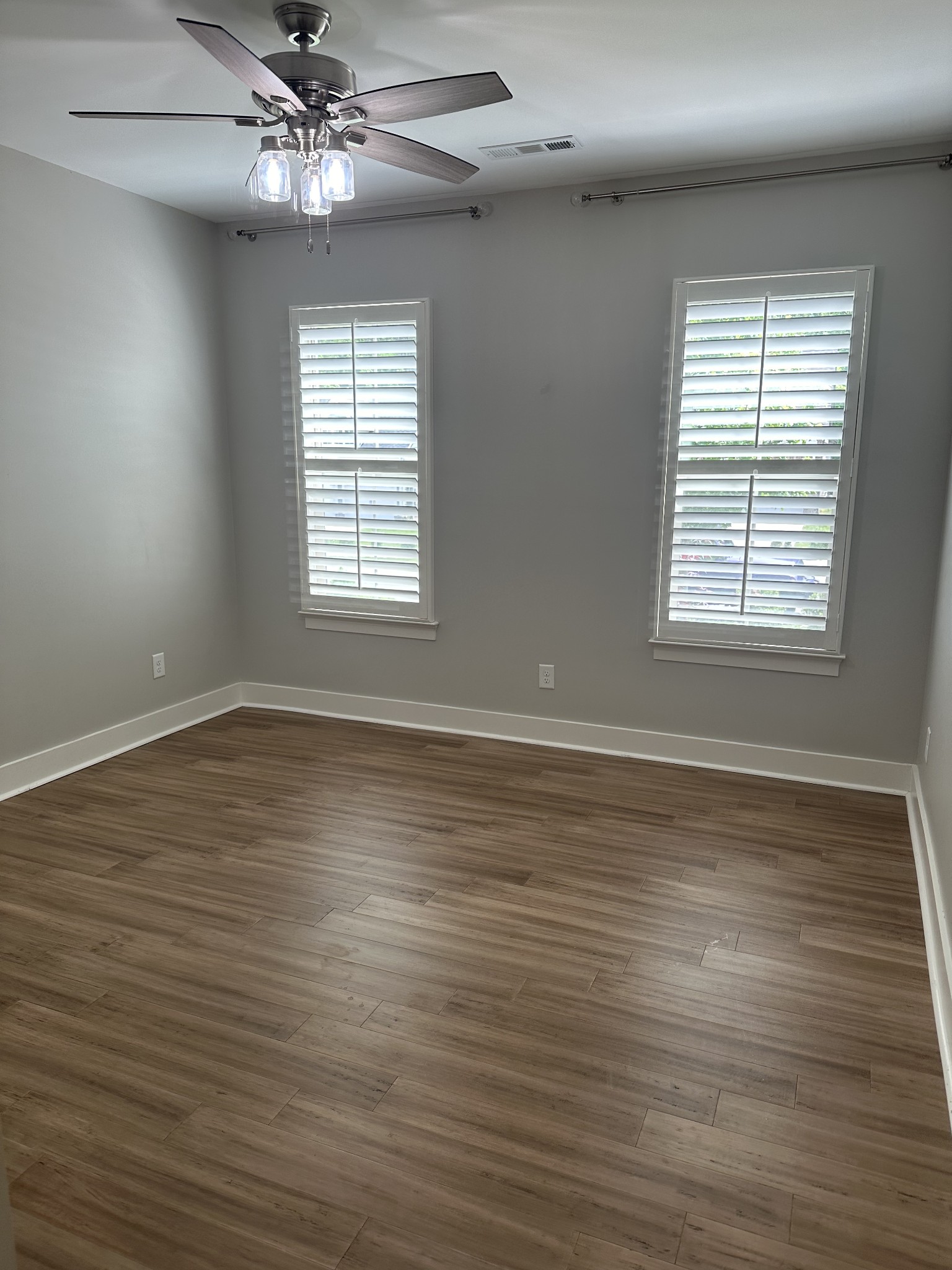 716 Plowson Road Mount Juliet, TN 37122 - Photo 23 of 40 Second bedroom