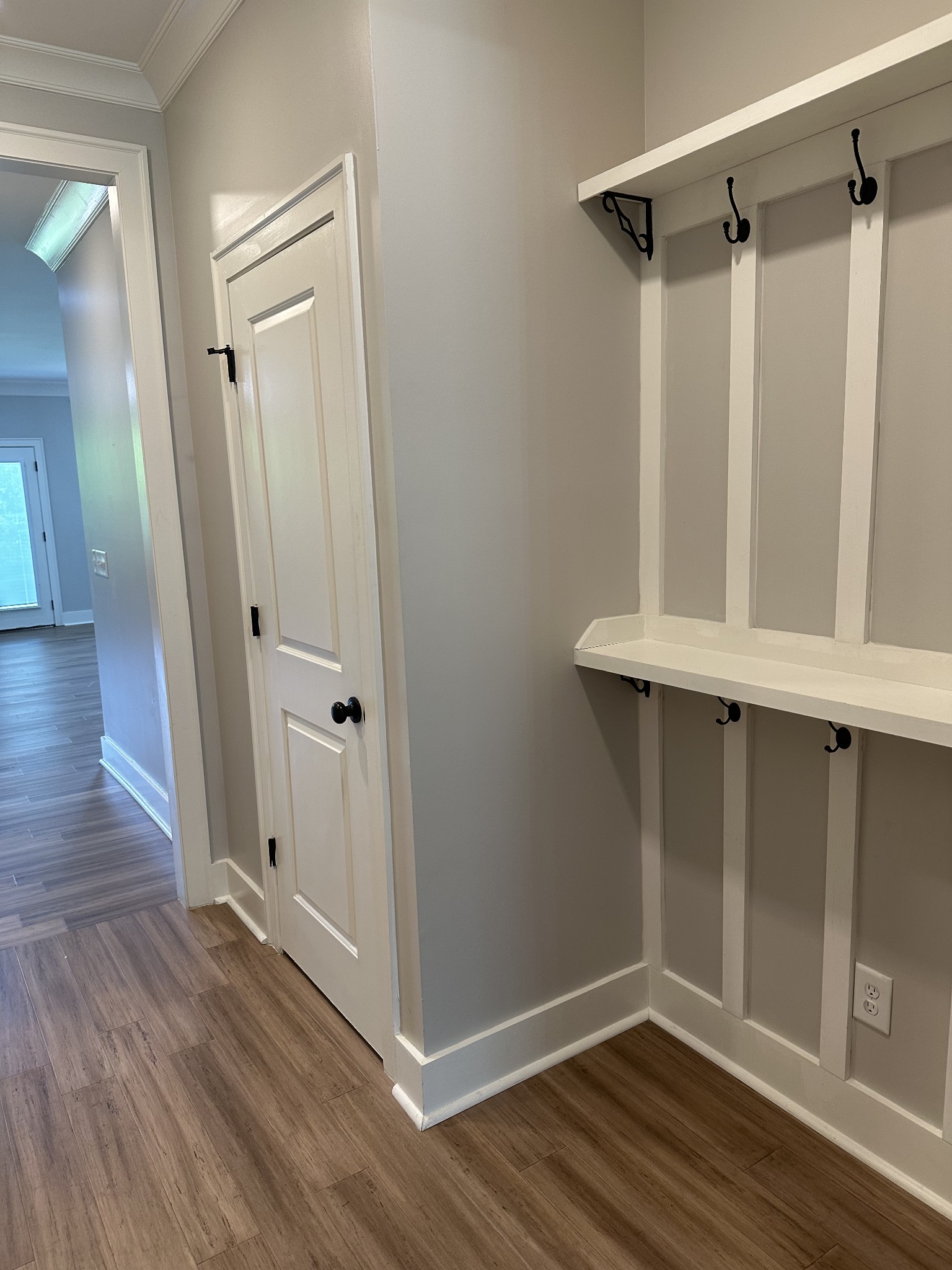 716 Plowson Road Mount Juliet, TN 37122 - Photo 6 of 40 Entry Way with coat closet