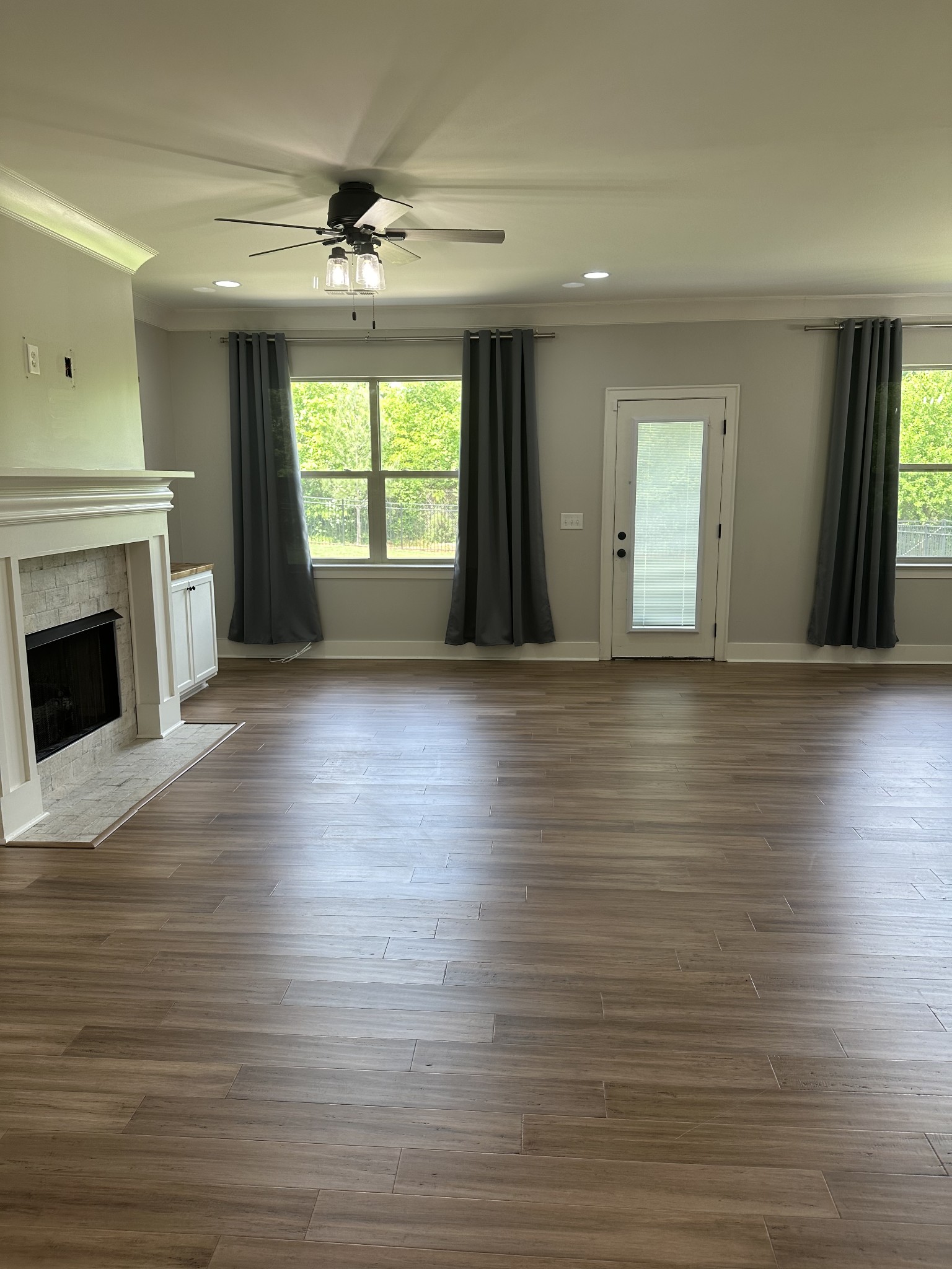 716 Plowson Road Mount Juliet, TN 37122 - Photo 8 of 40 Living room with gas fireplace