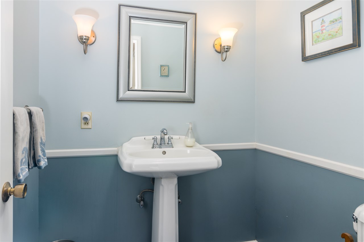 9 Bartlett Road Brentwood, NH 03833 - Photo 20 of 39