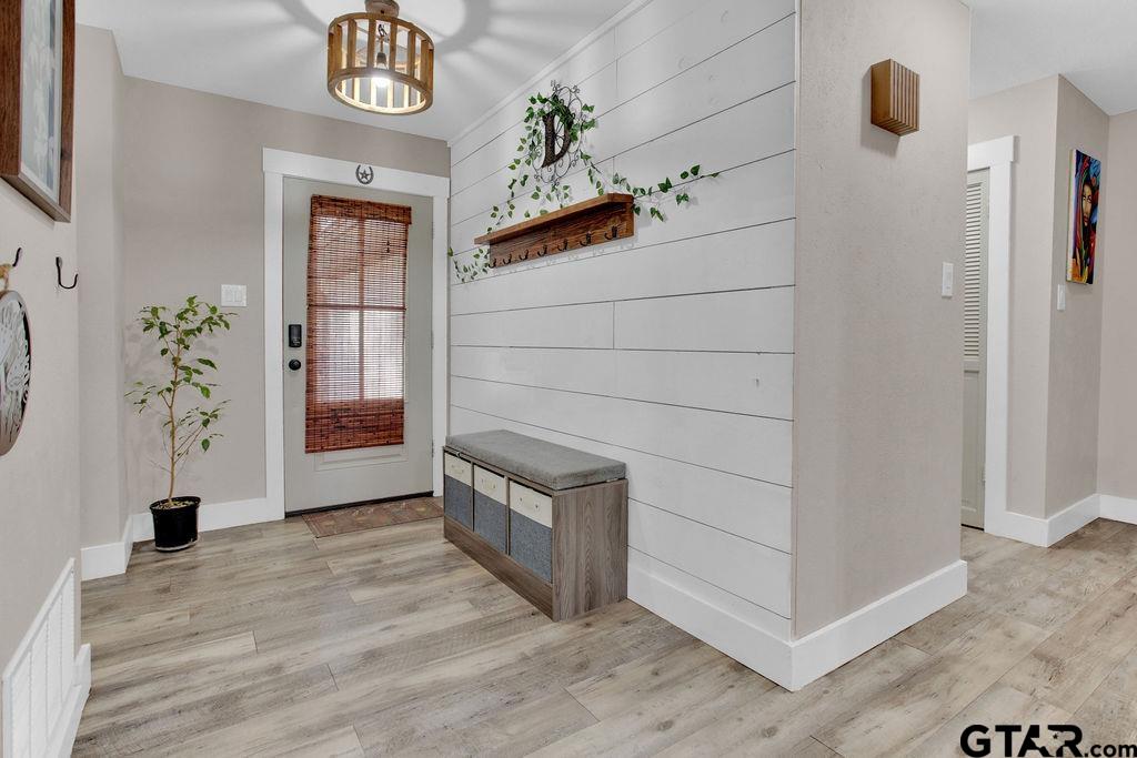 1339 Bridle Path Lane Hideaway, TX 75771 - Photo 4 of 41