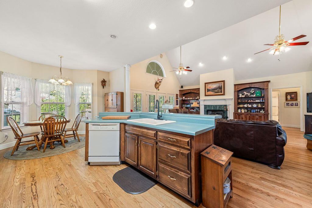 1902 Long Hollow Road Rock Spring, GA 30739 - Photo 19 of 55 1902LongHollow-19