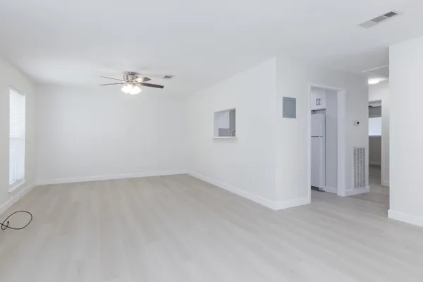 $1,500 | 1007 Cedar Street, Deer Park, TX 77536