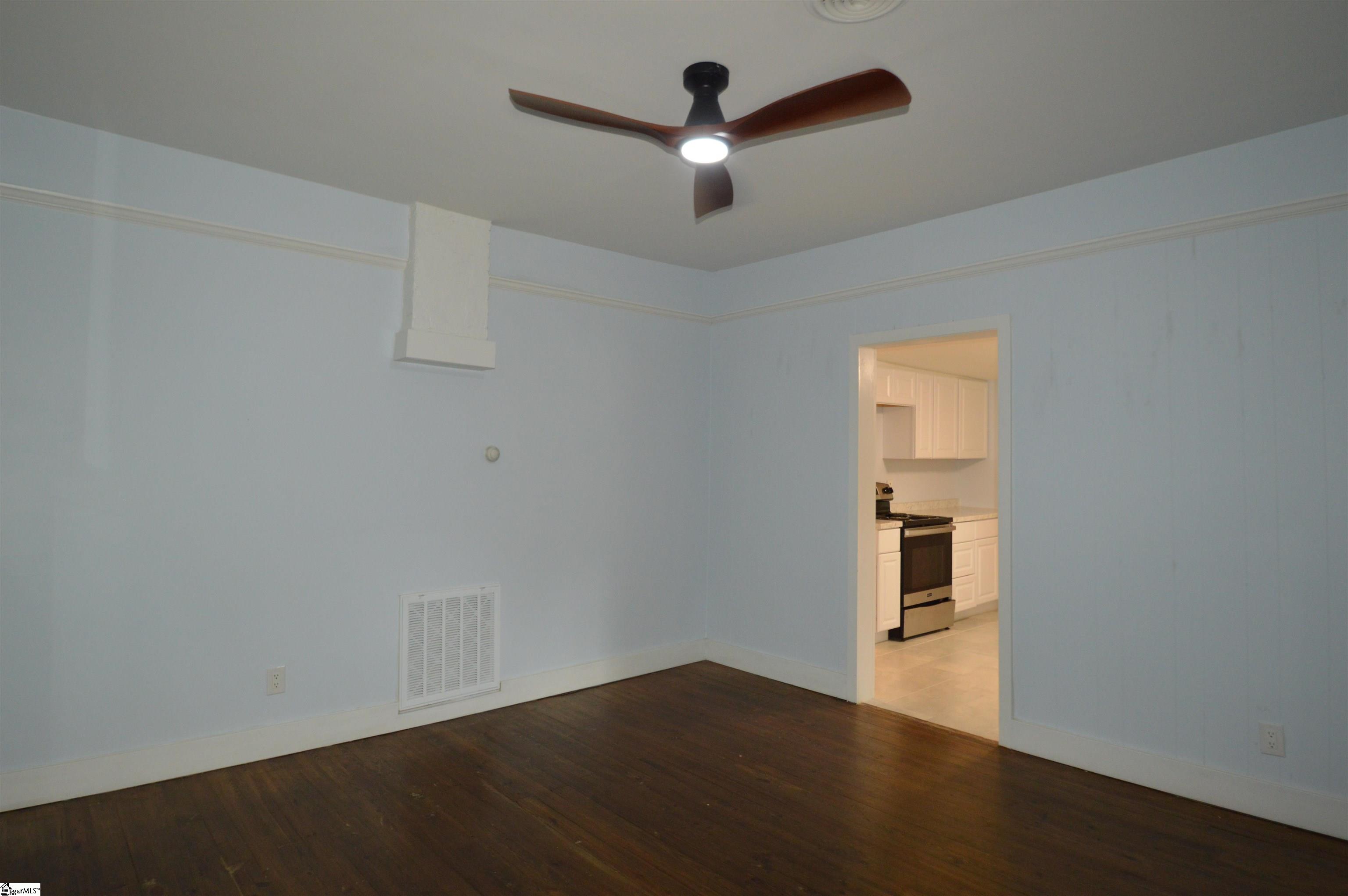 30 Porter Street Tryon, NC 28782 - Photo 14 of 34 Gallery Image 14