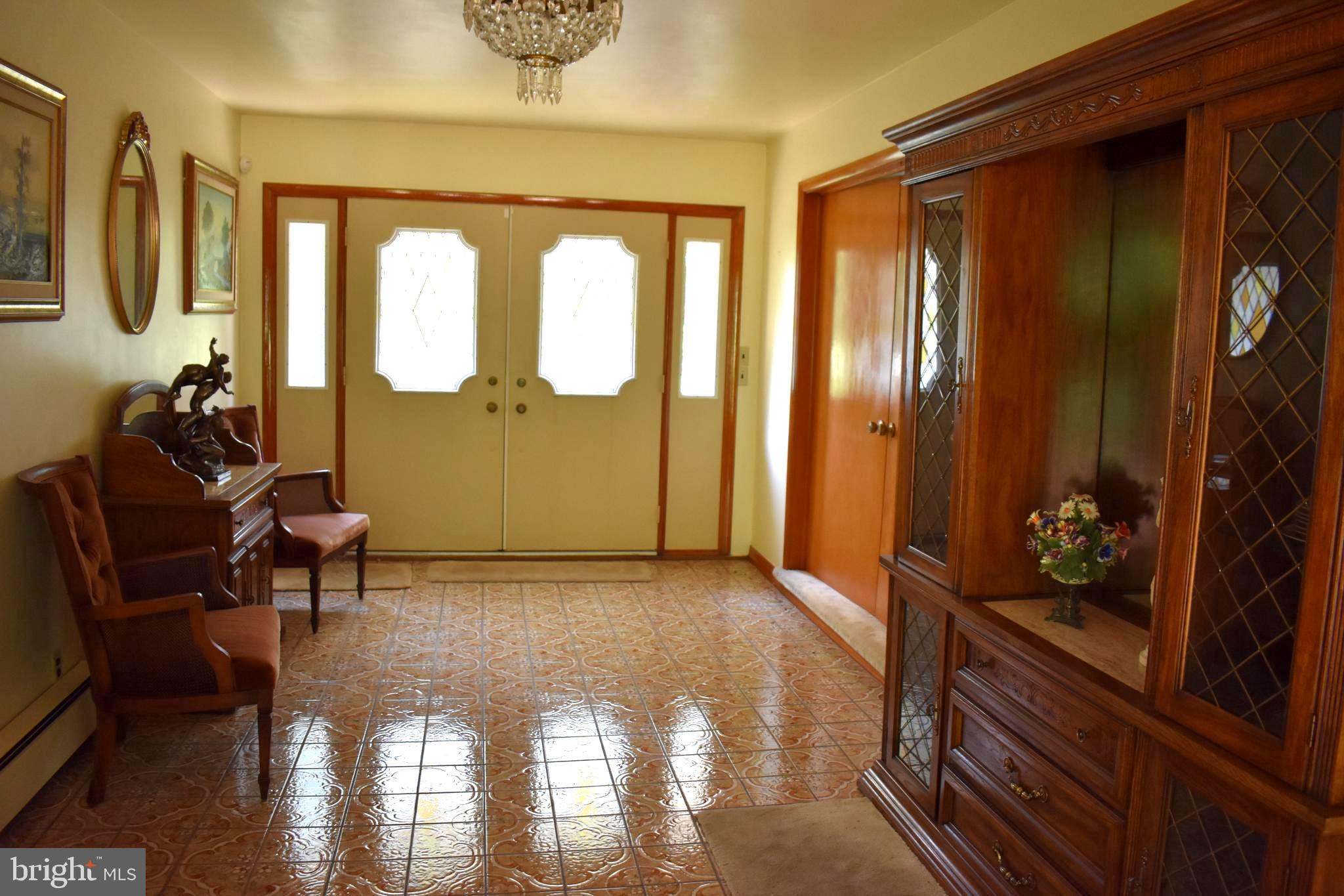 210 Highway 40 Carneys Point, NJ 08069 - Photo 5 of 24
