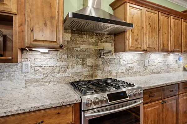 $450,000 | 292 District Line Road, Trenton, GA 30752