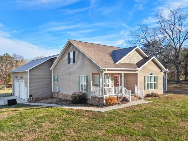 $450,000 | 292 District Line Road, Trenton, GA 30752