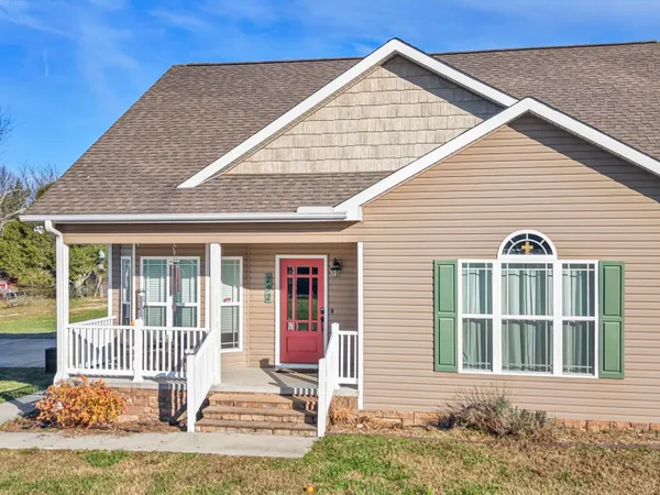 $450,000 | 292 District Line Road, Trenton, GA 30752