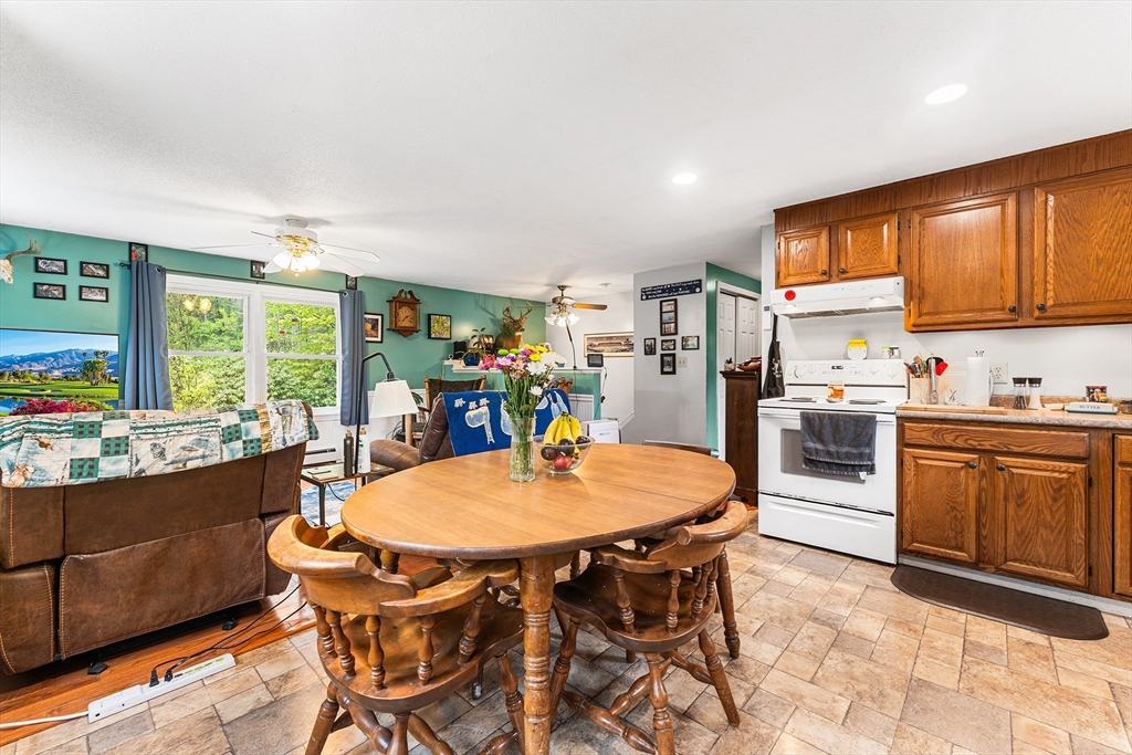 95 Willis Road Phillipston, MA 01331 - Photo 7 of 25 Gallery Image 7