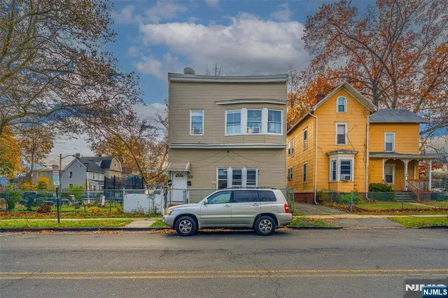 $699,999 | 311 Elmwood Avenue, East Orange, NJ 07018