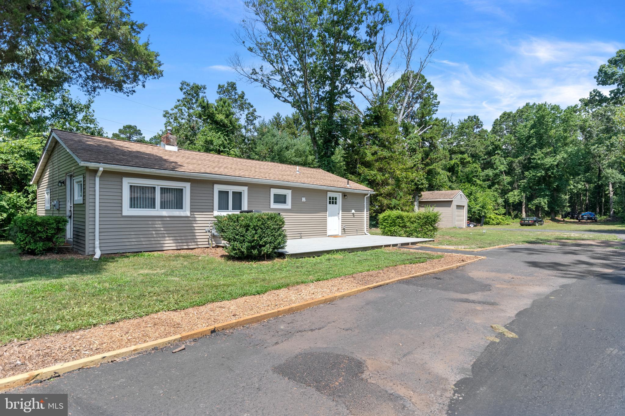 251 Cedarbrook Road Sicklerville, NJ 08081 - Photo 2 of 25