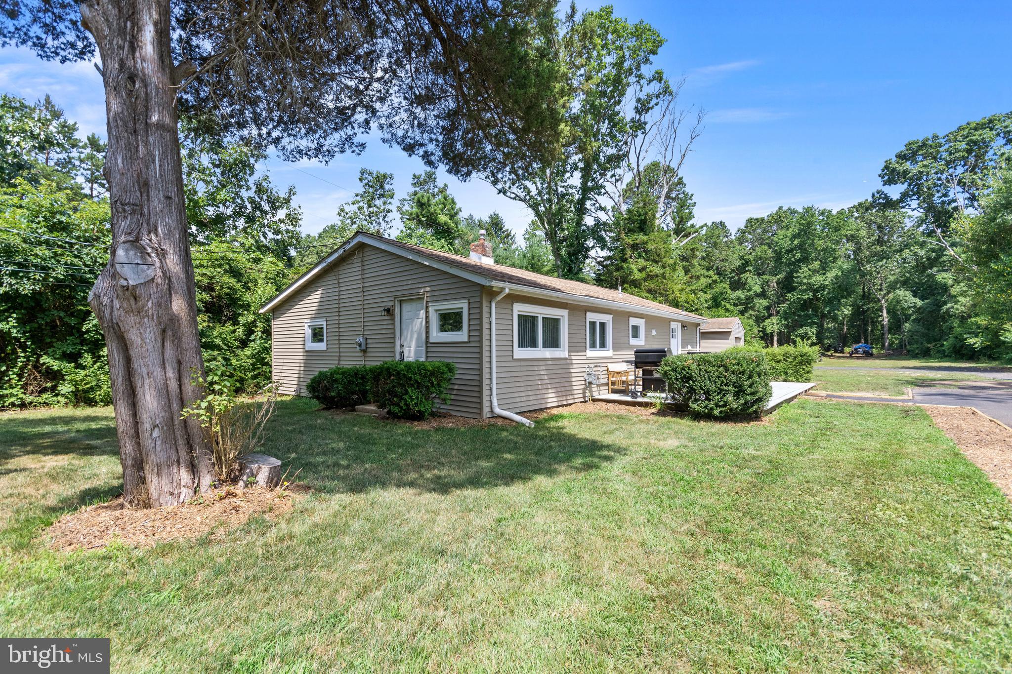 251 Cedarbrook Road Sicklerville, NJ 08081 - Photo 3 of 25