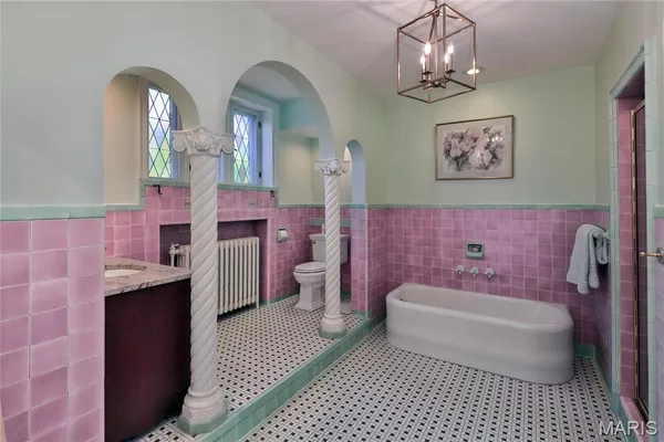 $1,349,000 | 528 Midvale Avenue, St. Louis, MO 63130