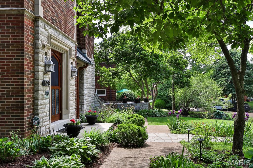 528 Midvale Avenue St. Louis, MO 63130 - Photo 34 of 44