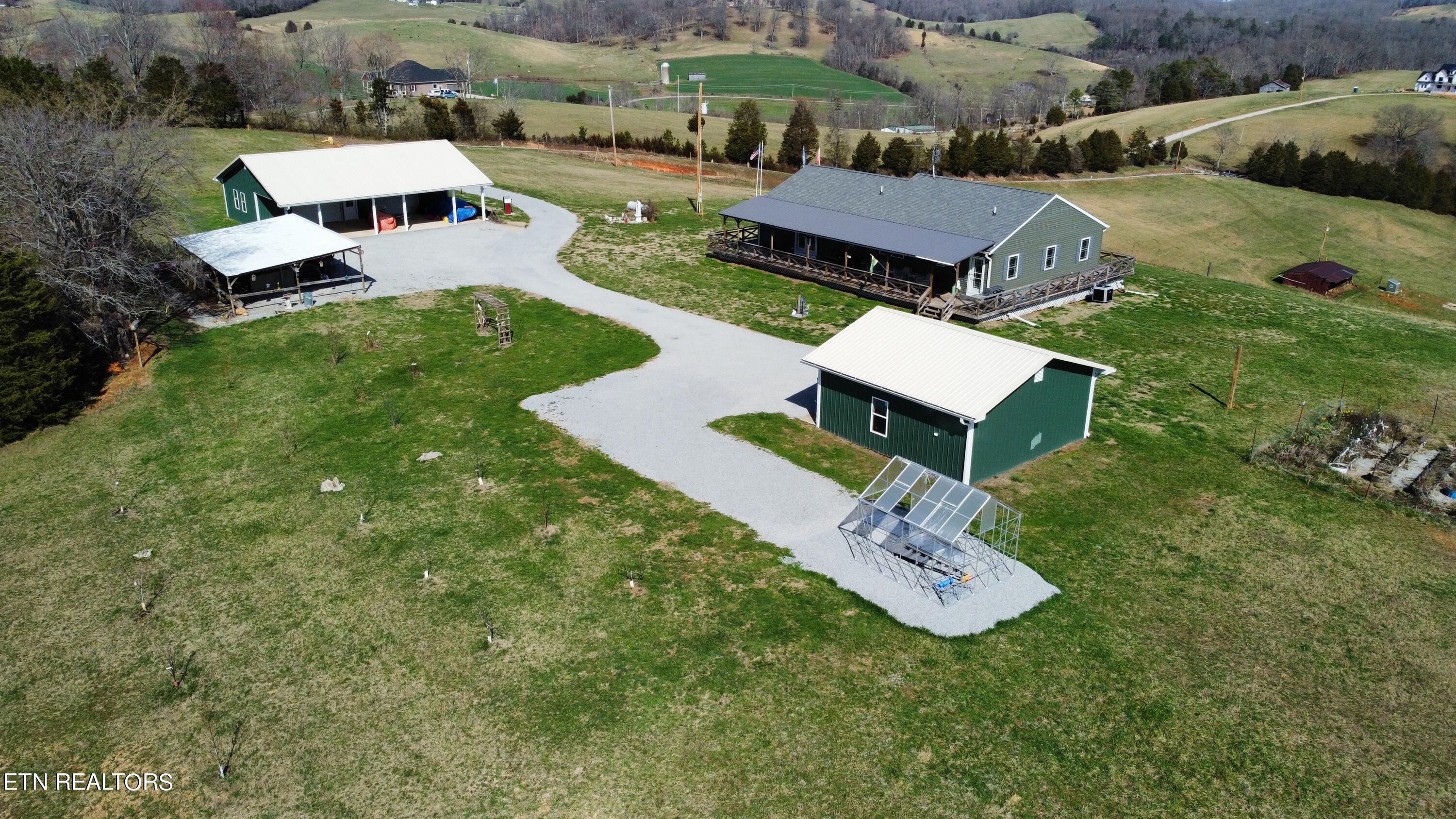 300 Cole Road New Tazewell, TN 37825 - Photo 1 of 51 Home