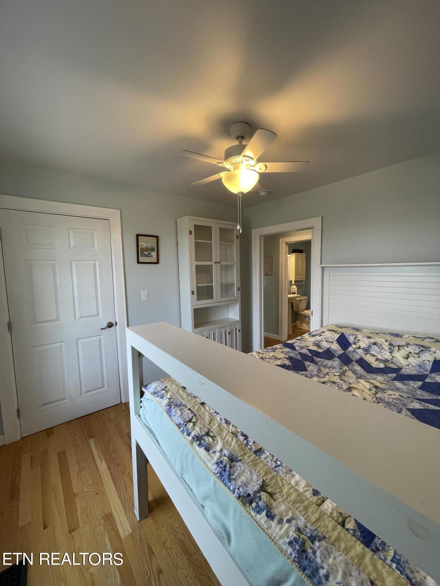 300 Cole Road New Tazewell, TN 37825 - Photo 20 of 51 IMG_2728
