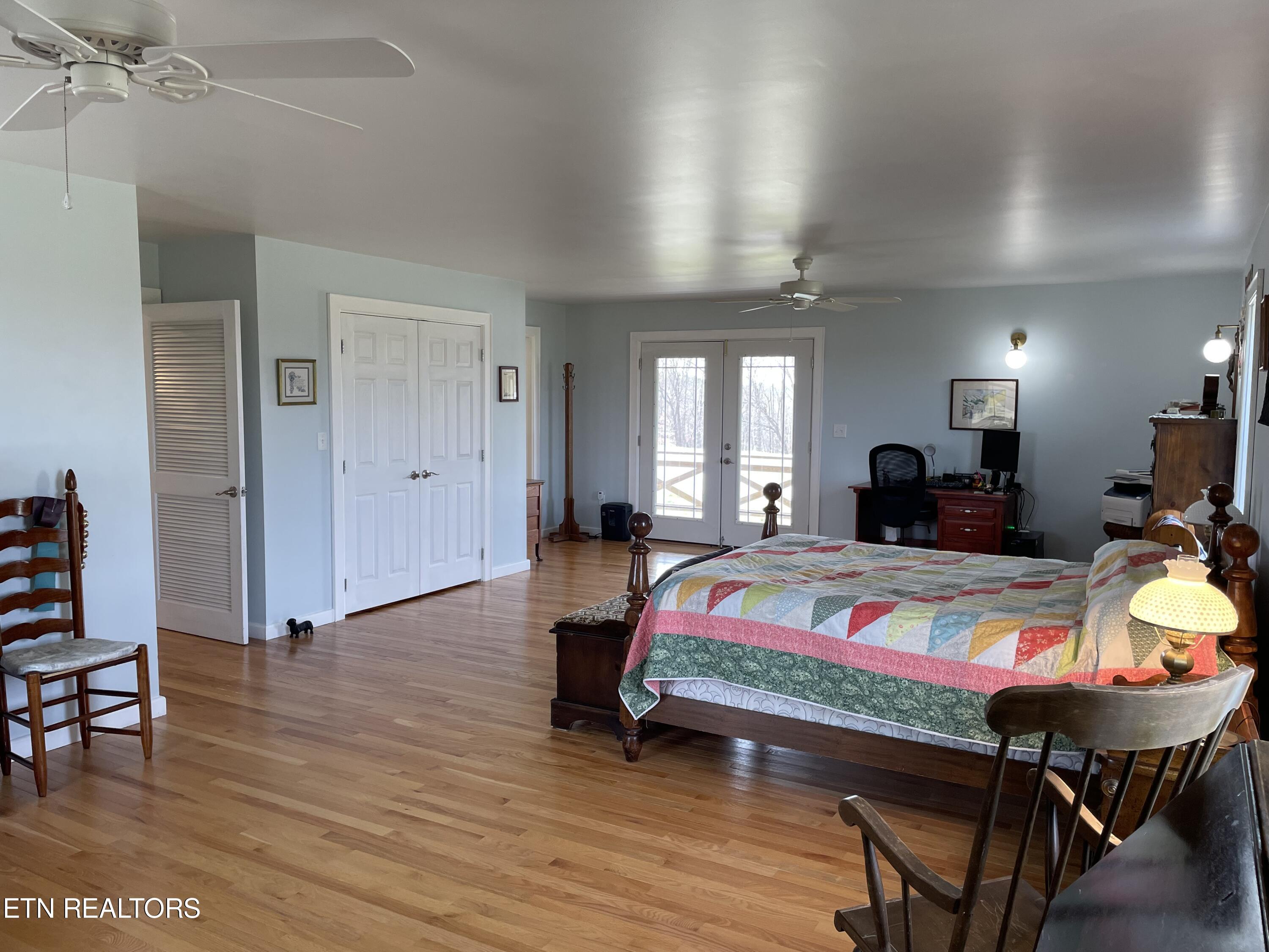 300 Cole Road New Tazewell, TN 37825 - Photo 21 of 51 IMG_2730