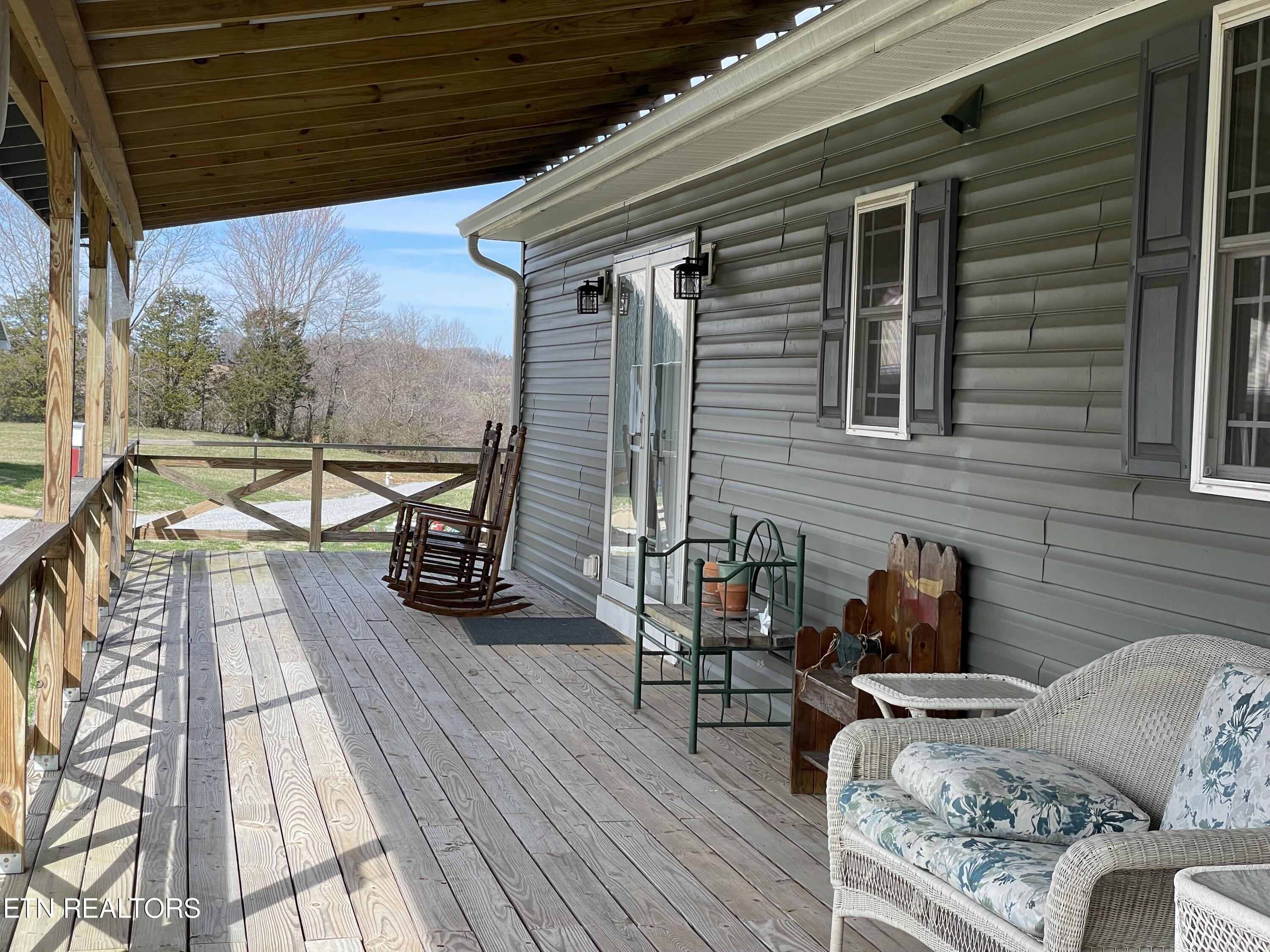 300 Cole Road New Tazewell, TN 37825 - Photo 32 of 51 IMG_2778
