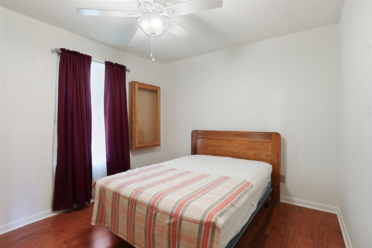 612 East Gate Circle Foley, AL 36535 - Photo 9 of 13