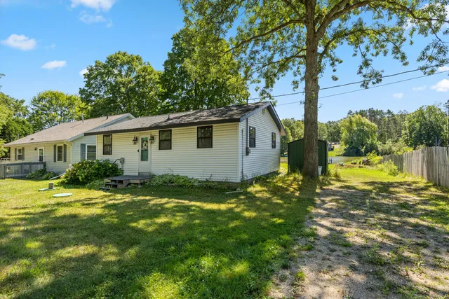 $155,000 | 7160 Windoga Lake Drive, Weidman, MI 48893