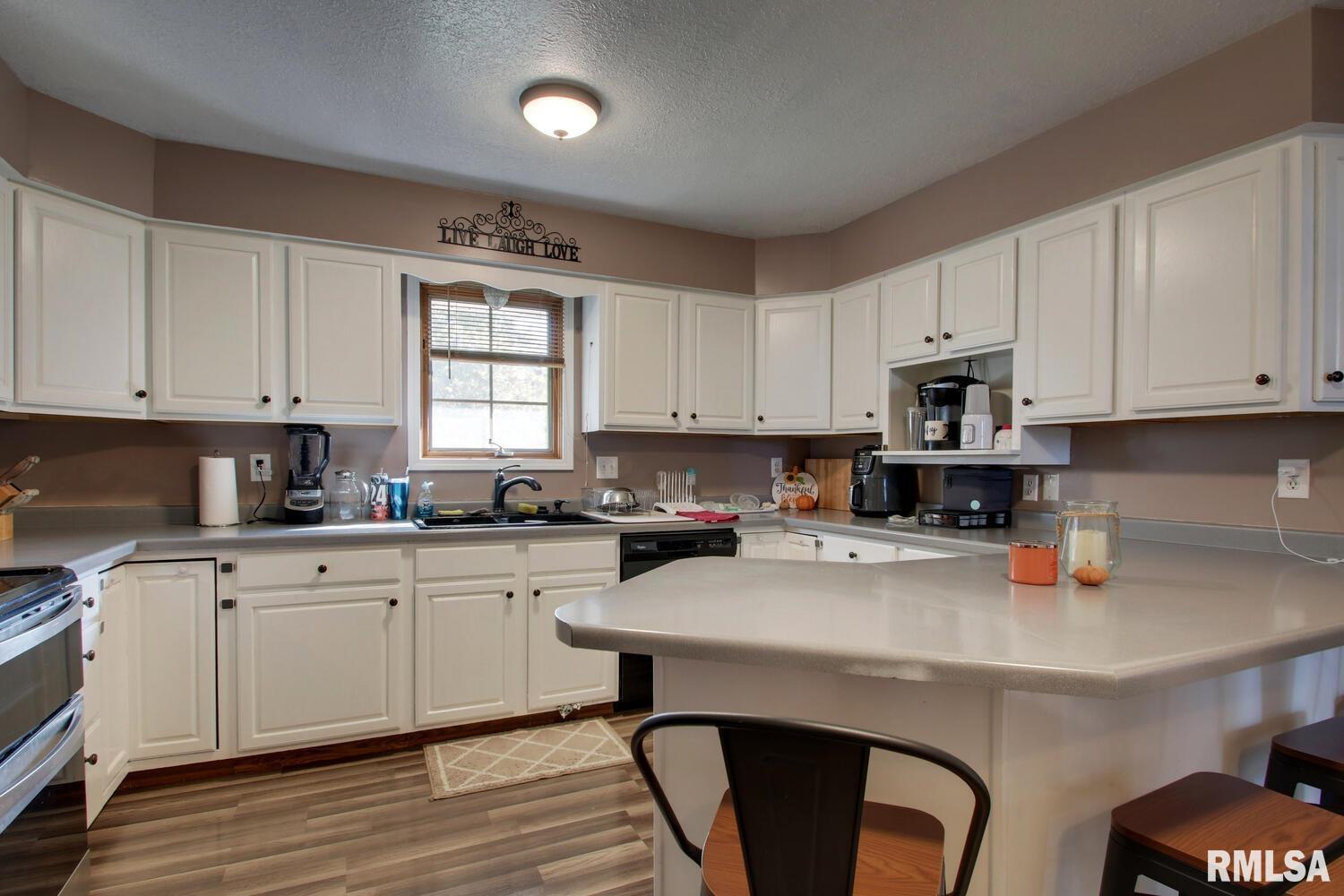 101 Clover Road Hannibal, MO 63401 - Photo 7 of 25