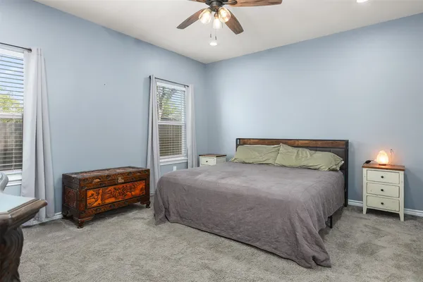 $2,000 | 2518 33rd Avenue North, Texas City, TX 77590