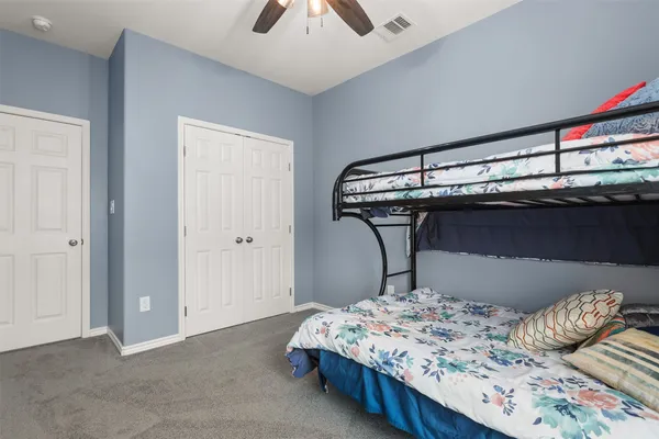$2,000 | 2518 33rd Avenue North, Texas City, TX 77590