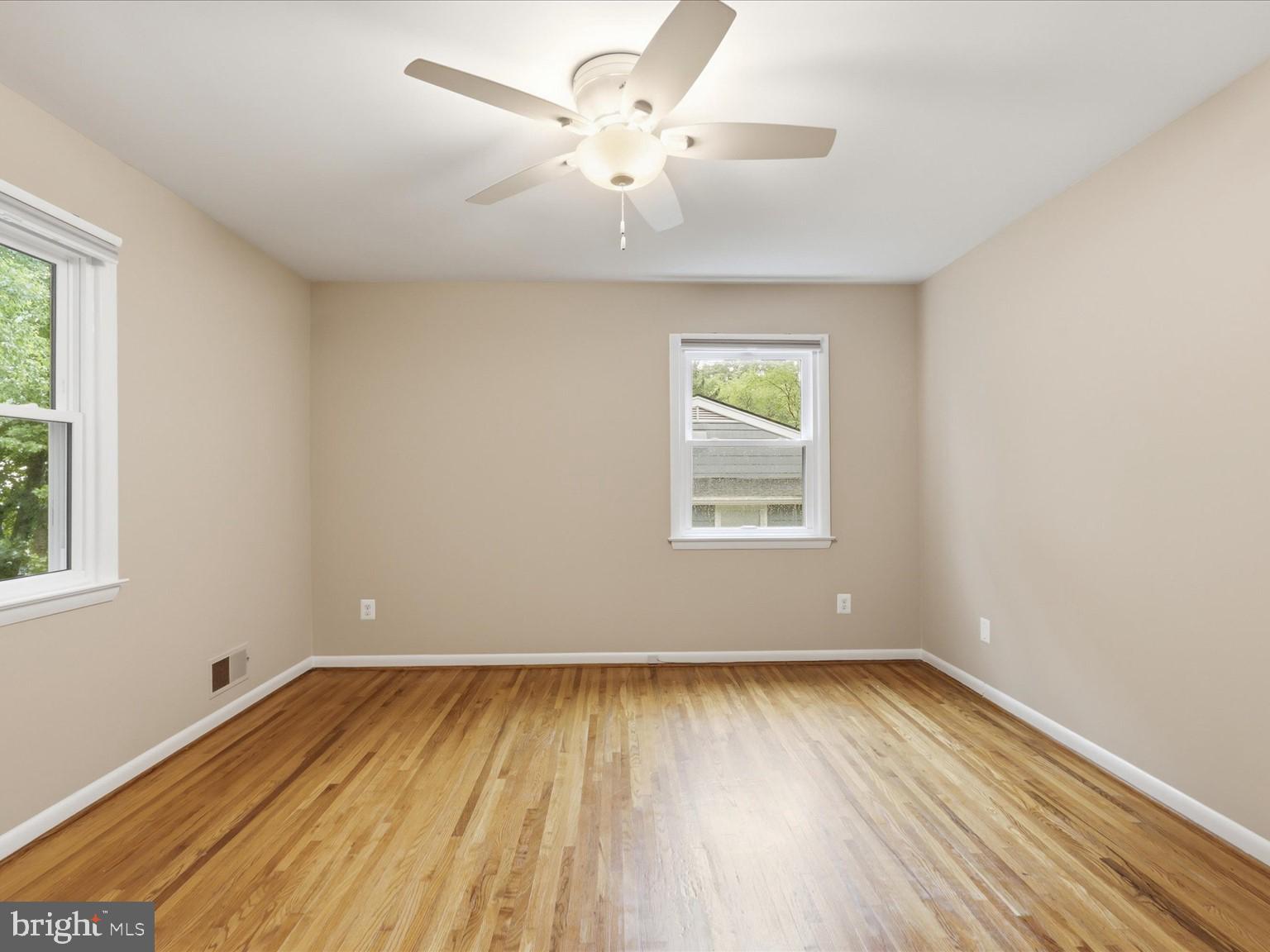 7218 Hadlow Drive Springfield, VA 22152 - Photo 17 of 42 Primary Bedroom