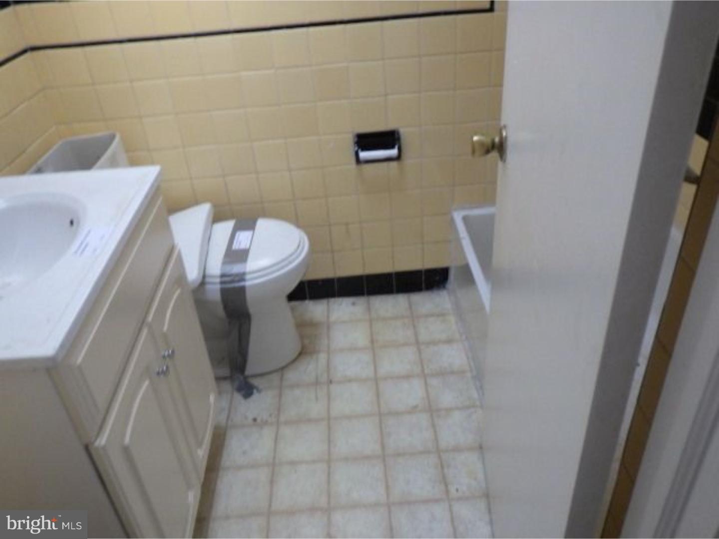 203 Weymouth Road Darby, PA 19023 - Photo 8 of 10 Gallery Image 8