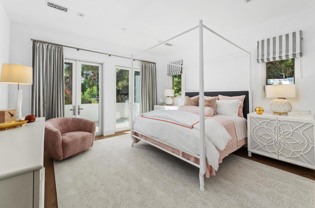 5315 La Crescenta Road Rancho Santa Fe, CA 92067 - Photo 15 of 31 Bedroom