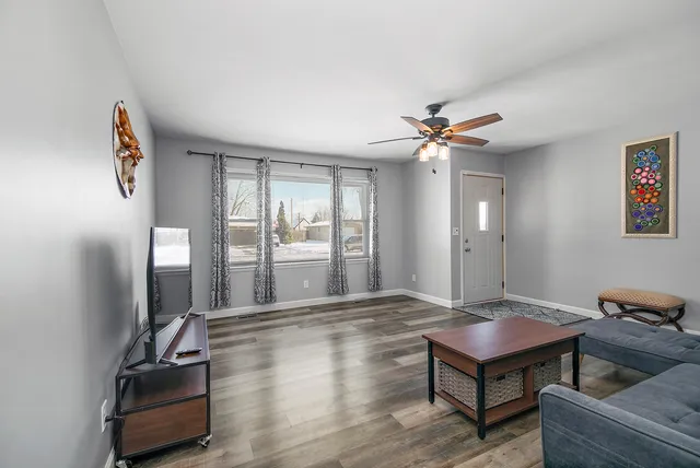 $212,900 | 609 Ivy Lane, Bradley, IL 60915