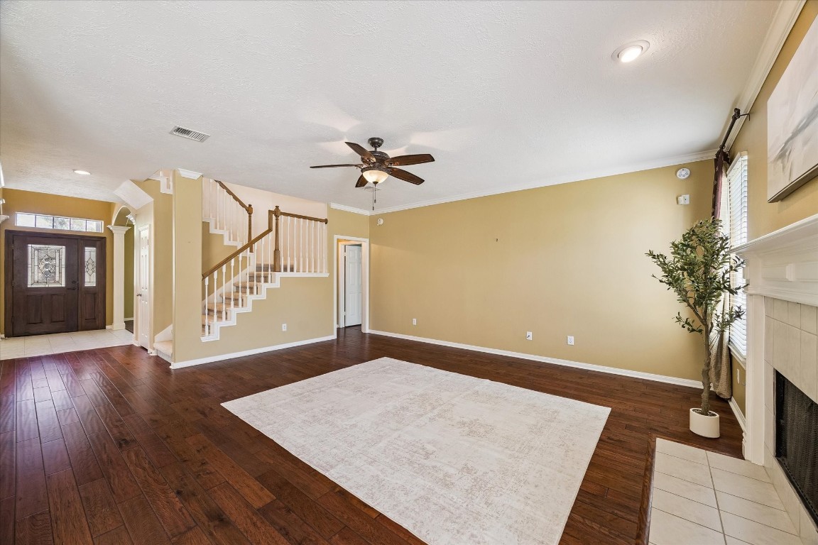 3007 Sycamore Tree Court Houston, TX 77345 - Photo 9 of 24