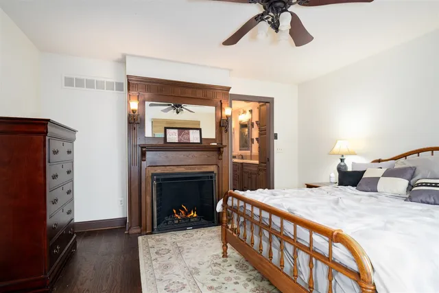 $339,900 | 3903 Dunloe Place, Bloomington, IL 61704