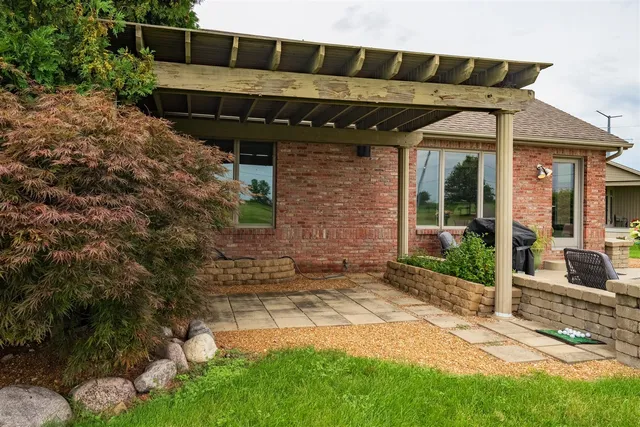 $339,900 | 3903 Dunloe Place, Bloomington, IL 61704