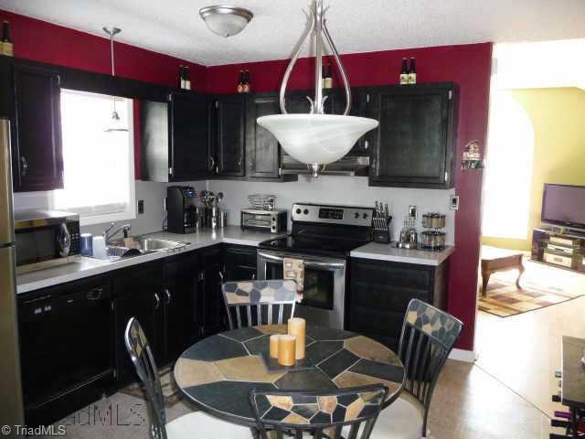 225 Albertson Road Thomasville, NC 27360 - Photo 3 of 9 Other.