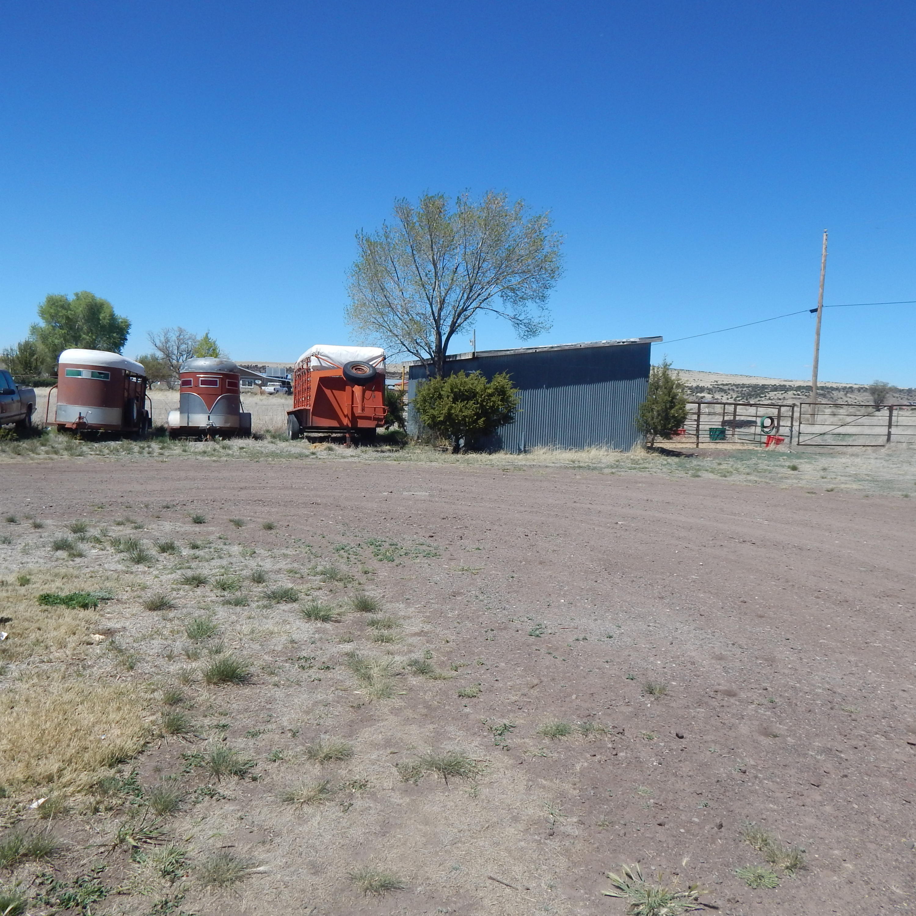 1473 Slash 4th Street Springerville, AZ 85938 - Photo 14 of 17