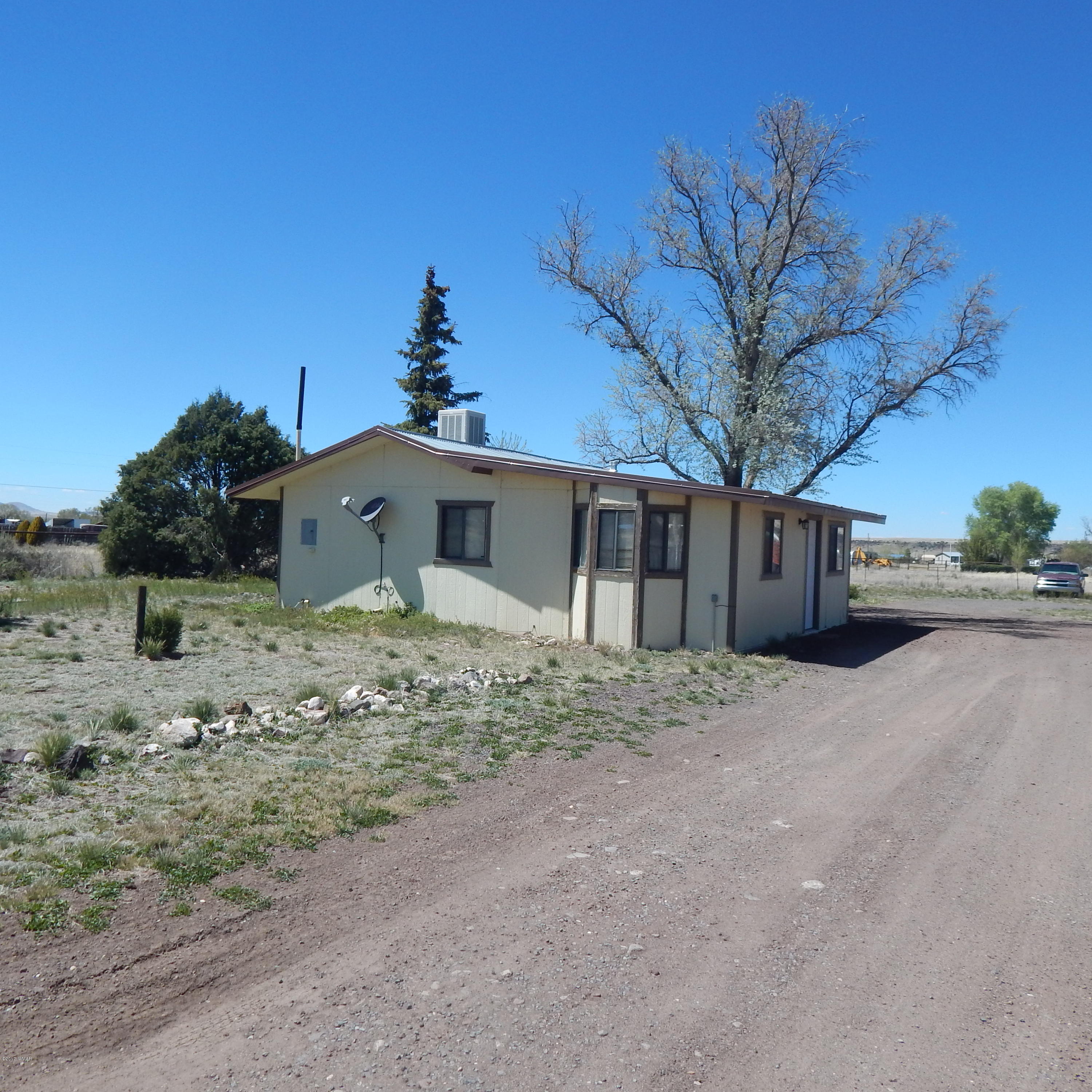 1473 Slash 4th Street Springerville, AZ 85938 - Photo 16 of 17