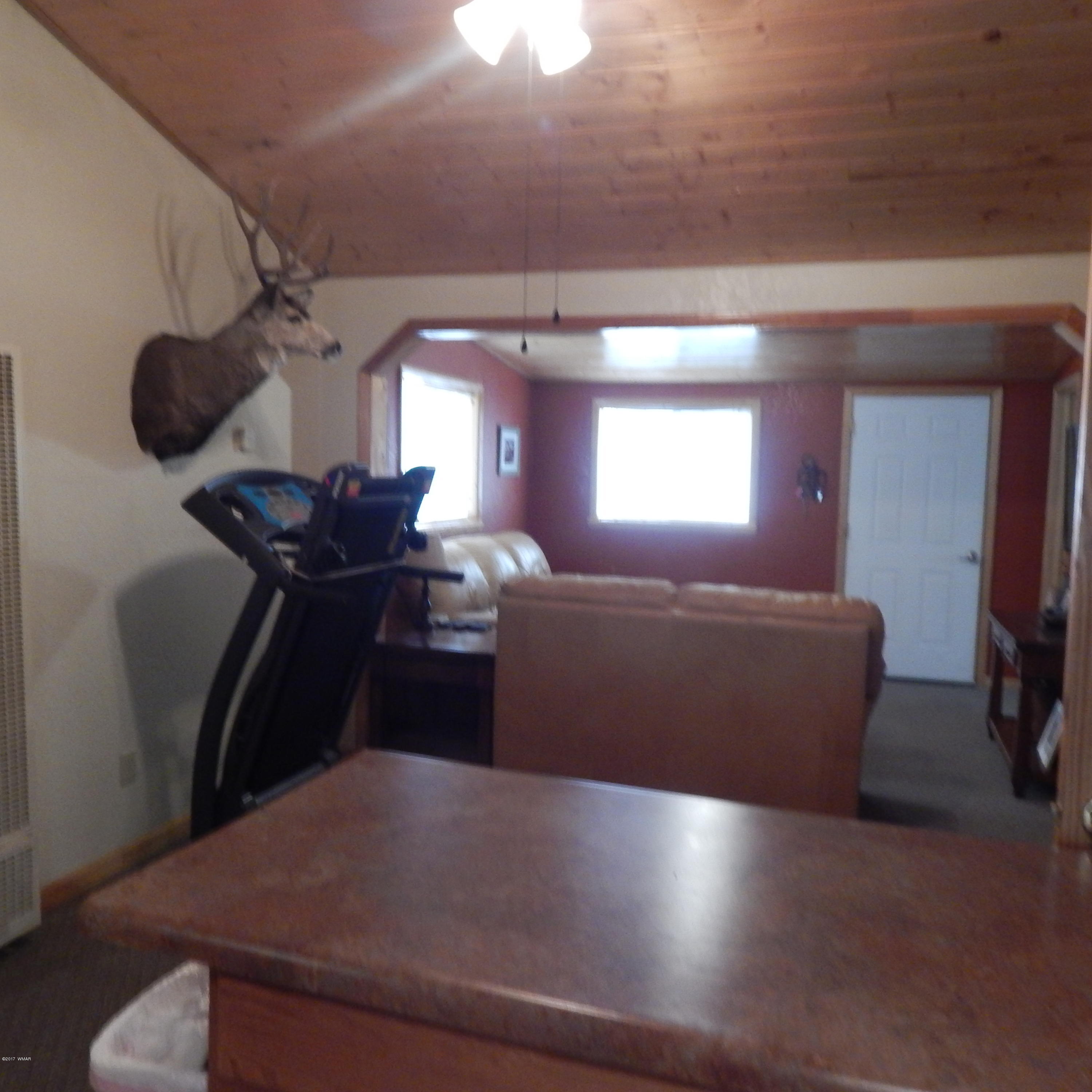 1473 Slash 4th Street Springerville, AZ 85938 - Photo 7 of 17