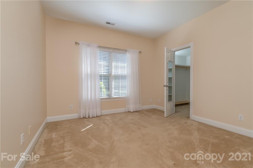 456 Cobblestone Drive Inman, SC 29349 - Photo 31 of 36 an empty room with windows