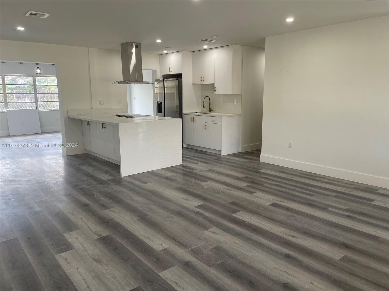 9635 Southwest 45th Ter  