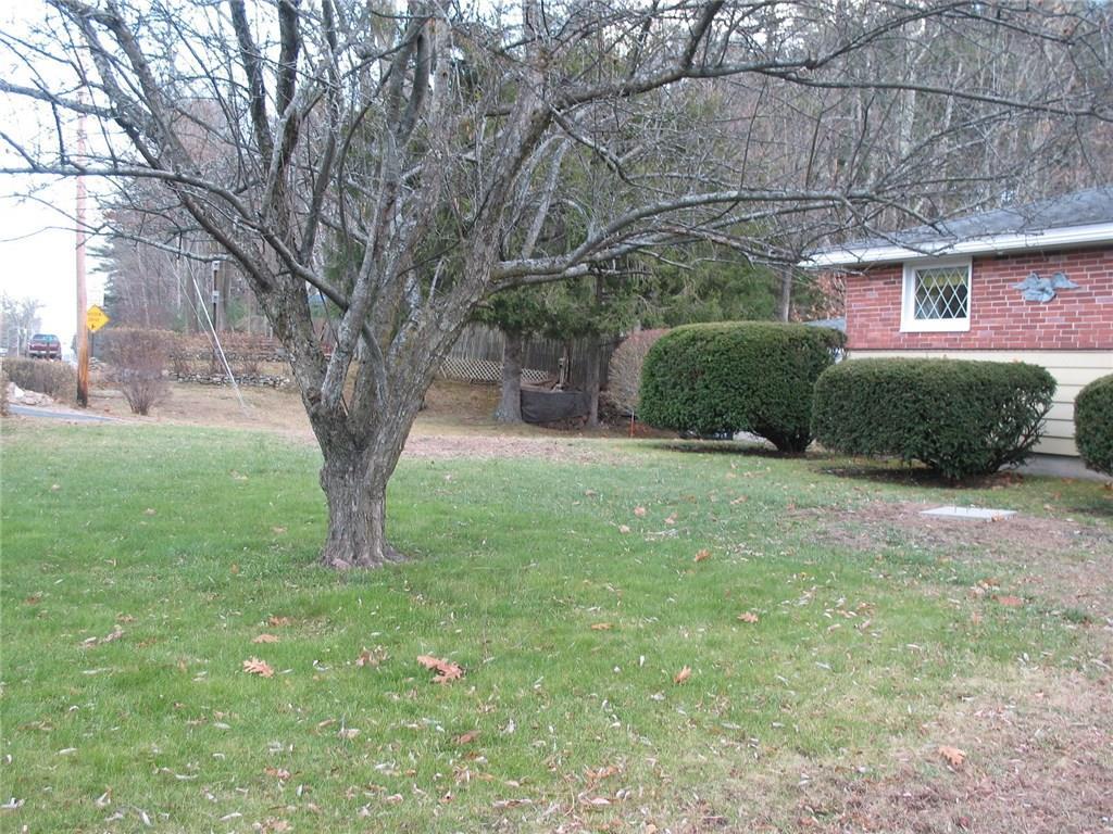 655 Alfred Street Arundel, ME 04046 - Photo 3 of 25 Photo