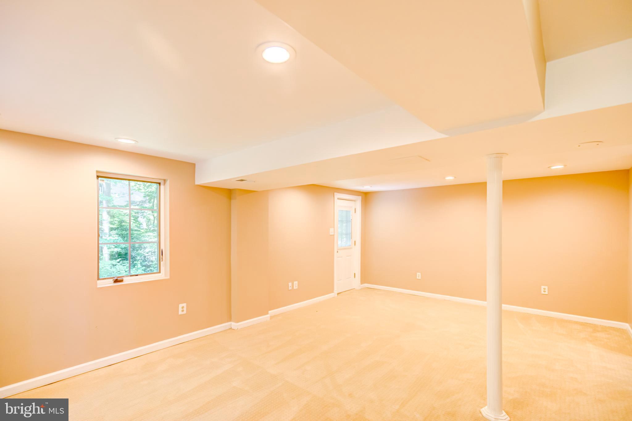 11503 Drop Forge Lane Reston, VA 20191 - Photo 37 of 59