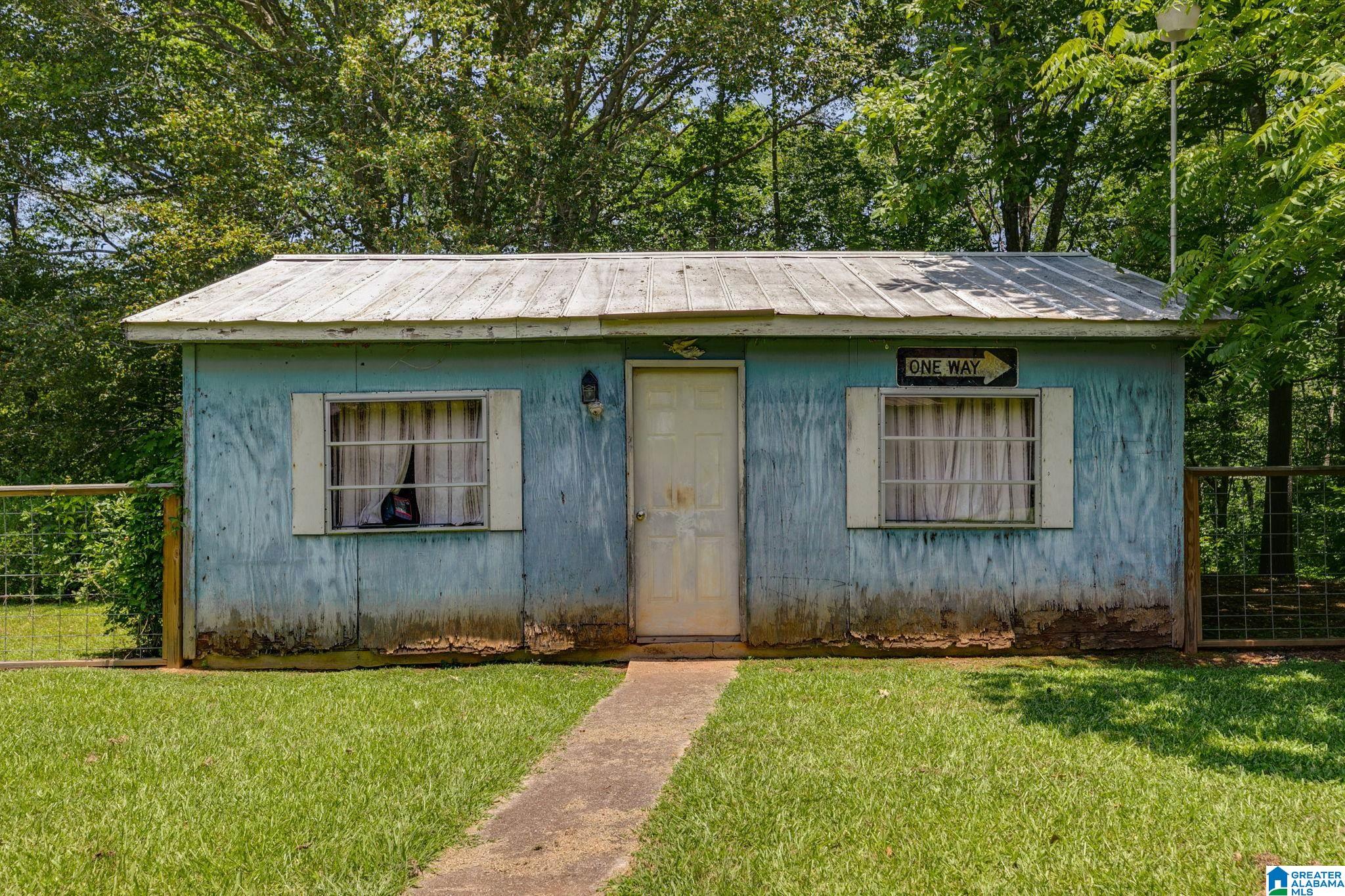 5429 Highway 46 Heflin, AL 36264 - Photo 18 of 33